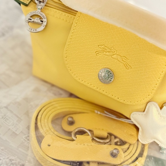 Longchamp Le Pliage Butter Yellow Mini Pouch Bag - Picture 4 of 5